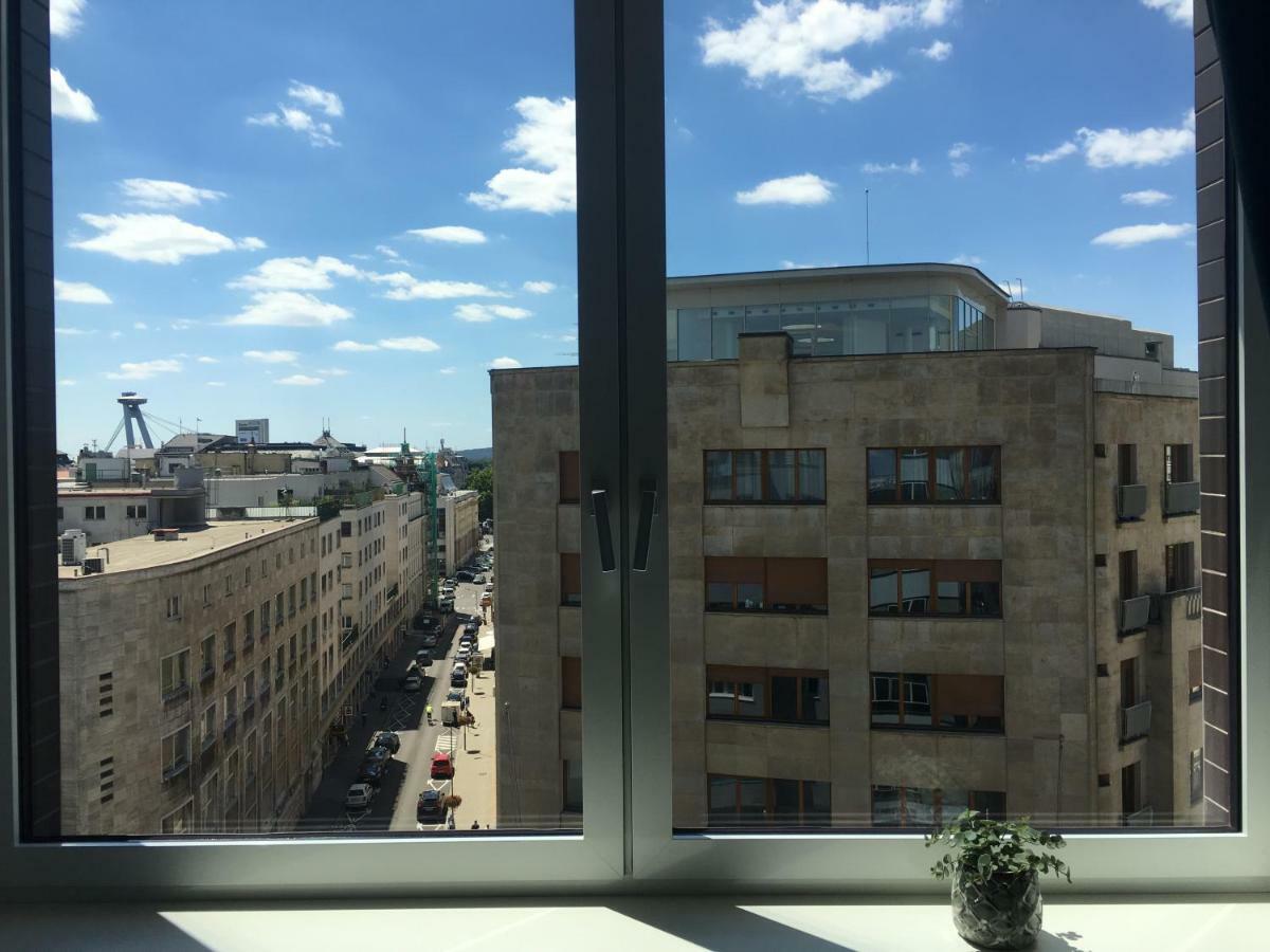Center Place Pressburg
